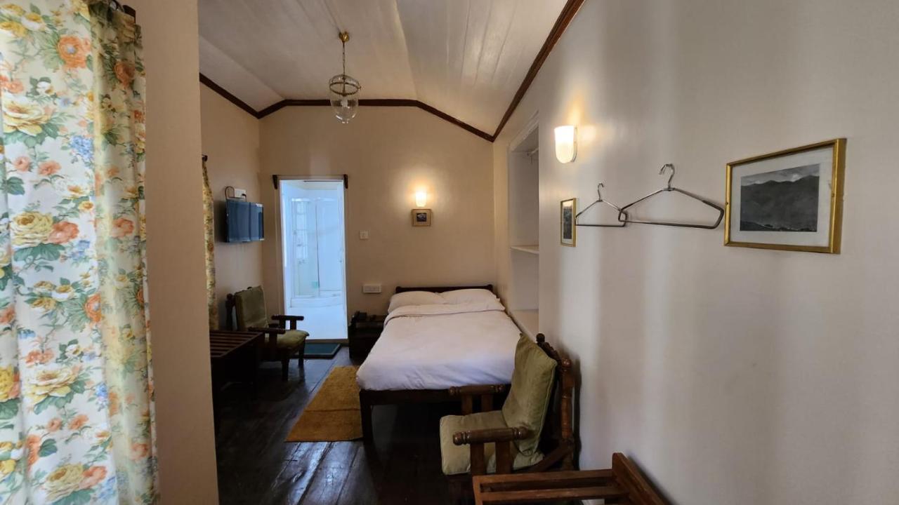 Ivanhoe Hotel Darjeeling  Exterior photo
